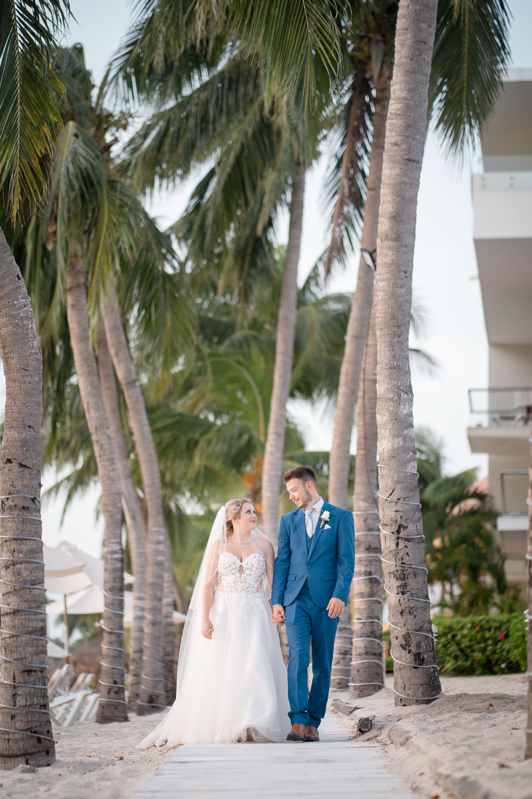 Destination wedding in Cozumel by lake of the Ozarks wedding photographer The Bennetts