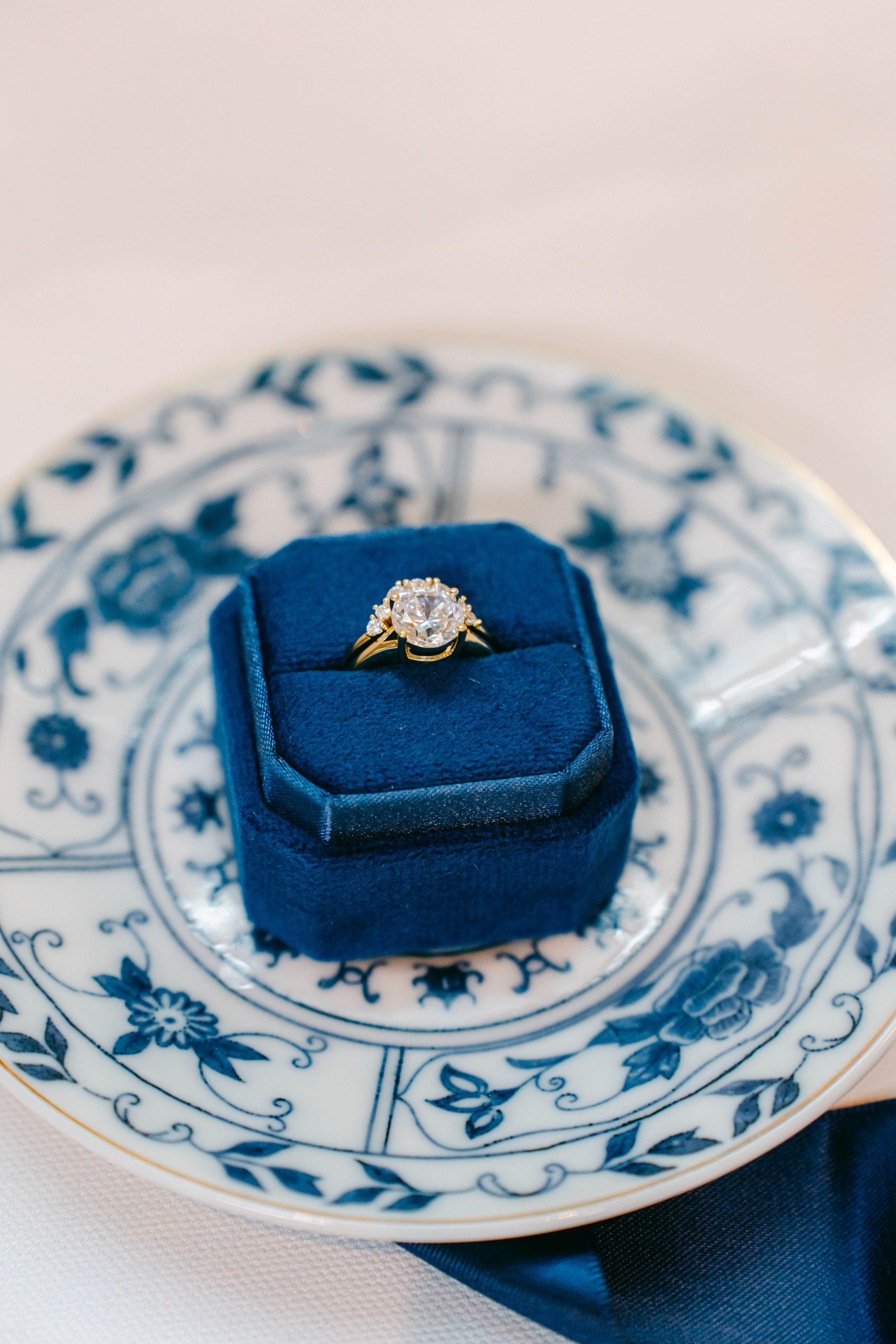 vintage blue china wedding photo