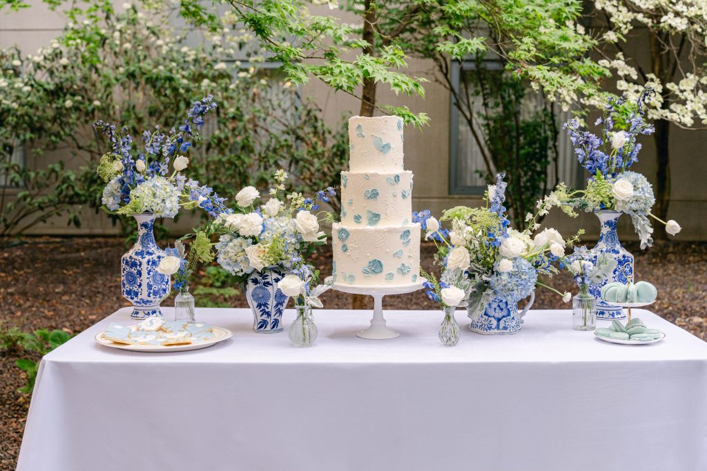 Union Station St. Louis Wedding Delft Blue Chinoiserie Ginger Jars