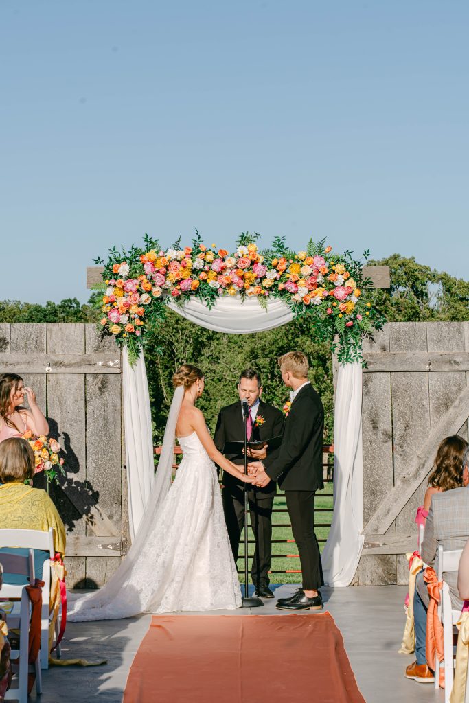 seven t farms wedding ceremony