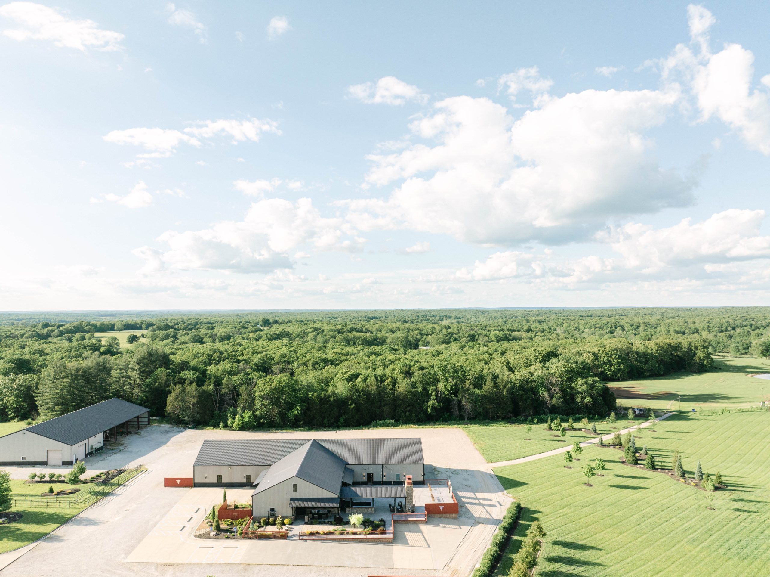 seven t farms wedding