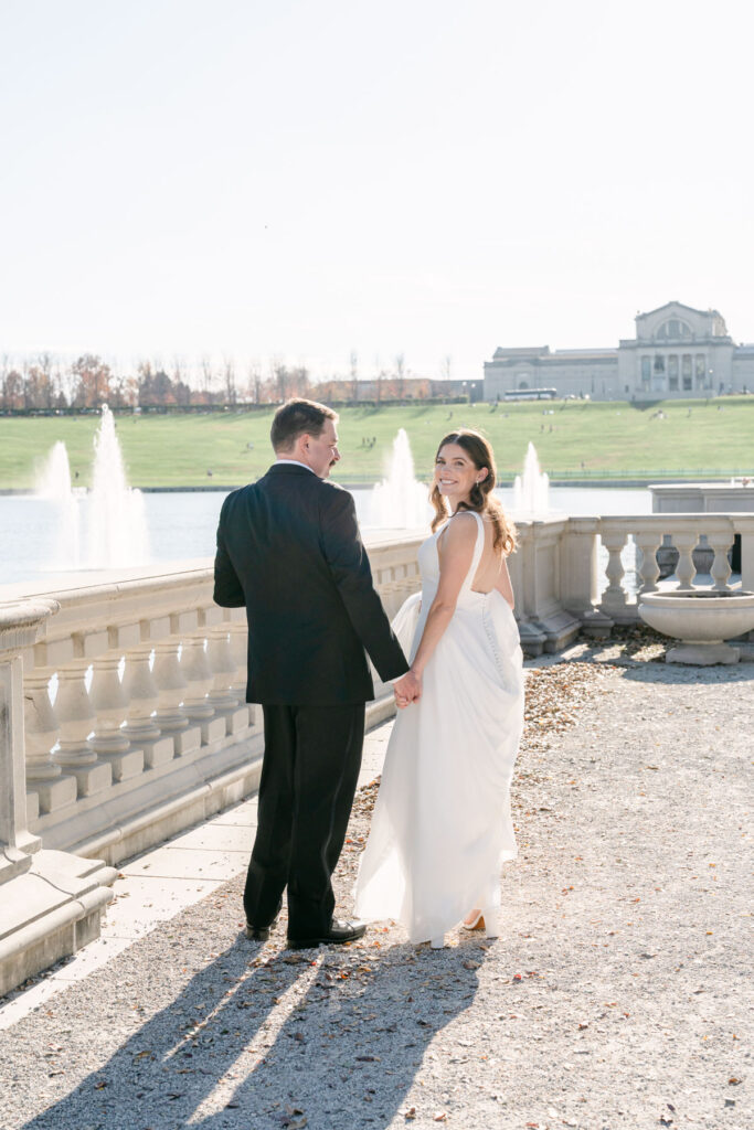 St Louis Forest Park Grand Basin wedding photo