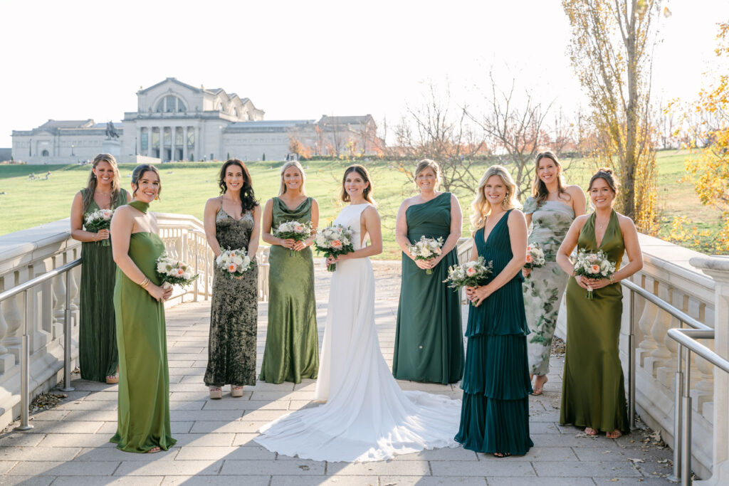 St Louis Forest Park Grand Basin fall wedding photo
