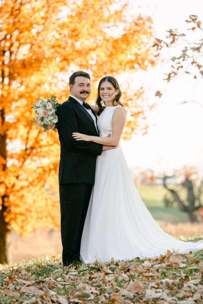 St Louis Forest Park Grand Basin fall wedding photo