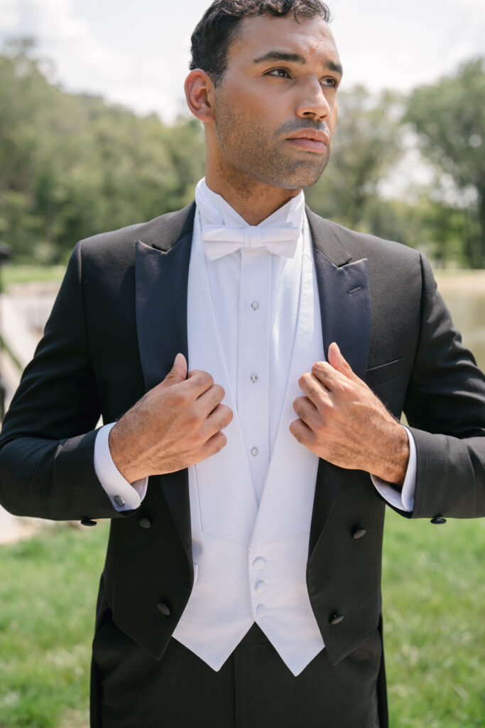 Photo by The Bennetts of wedding couple