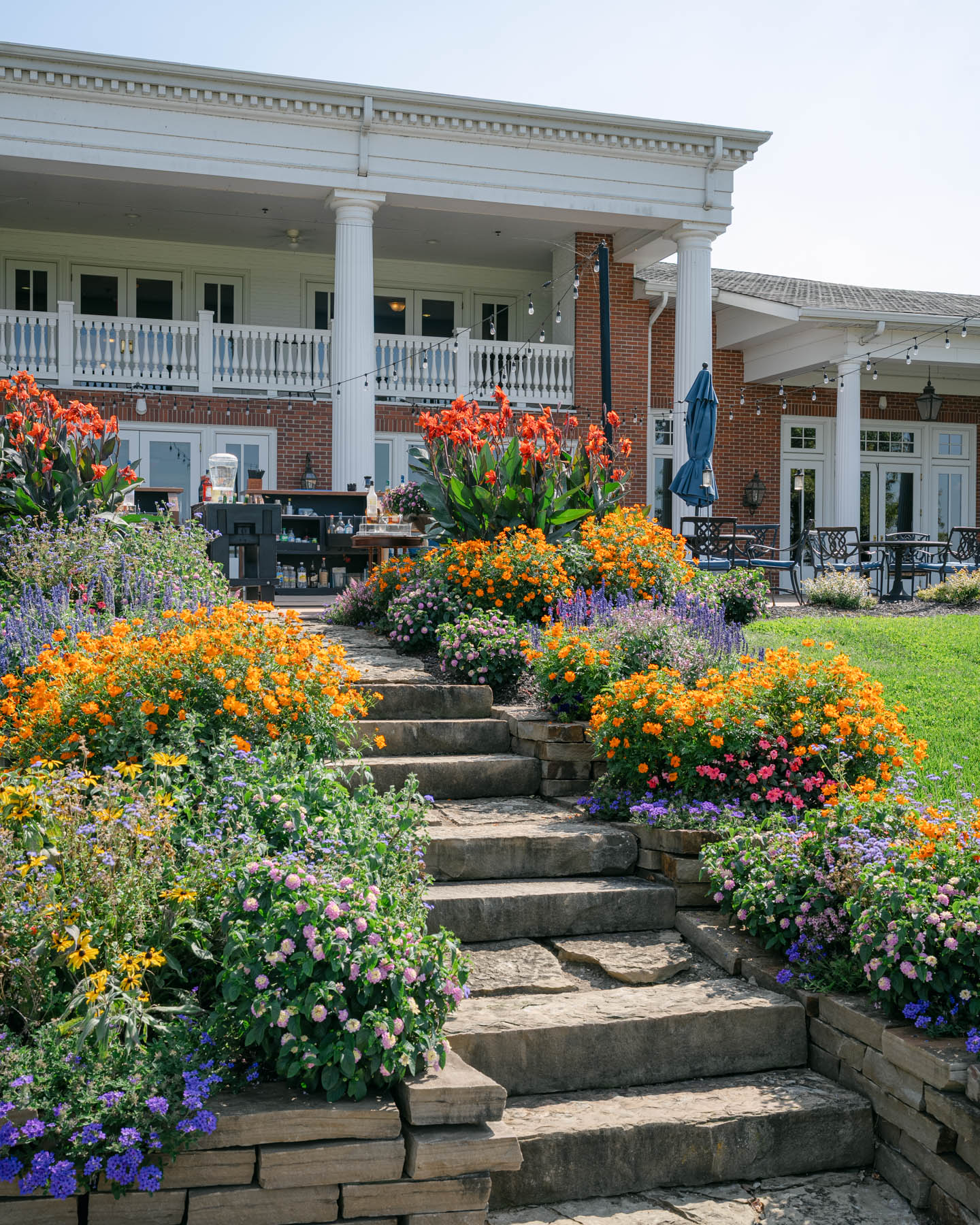 Club at Old Hawthorne wedding