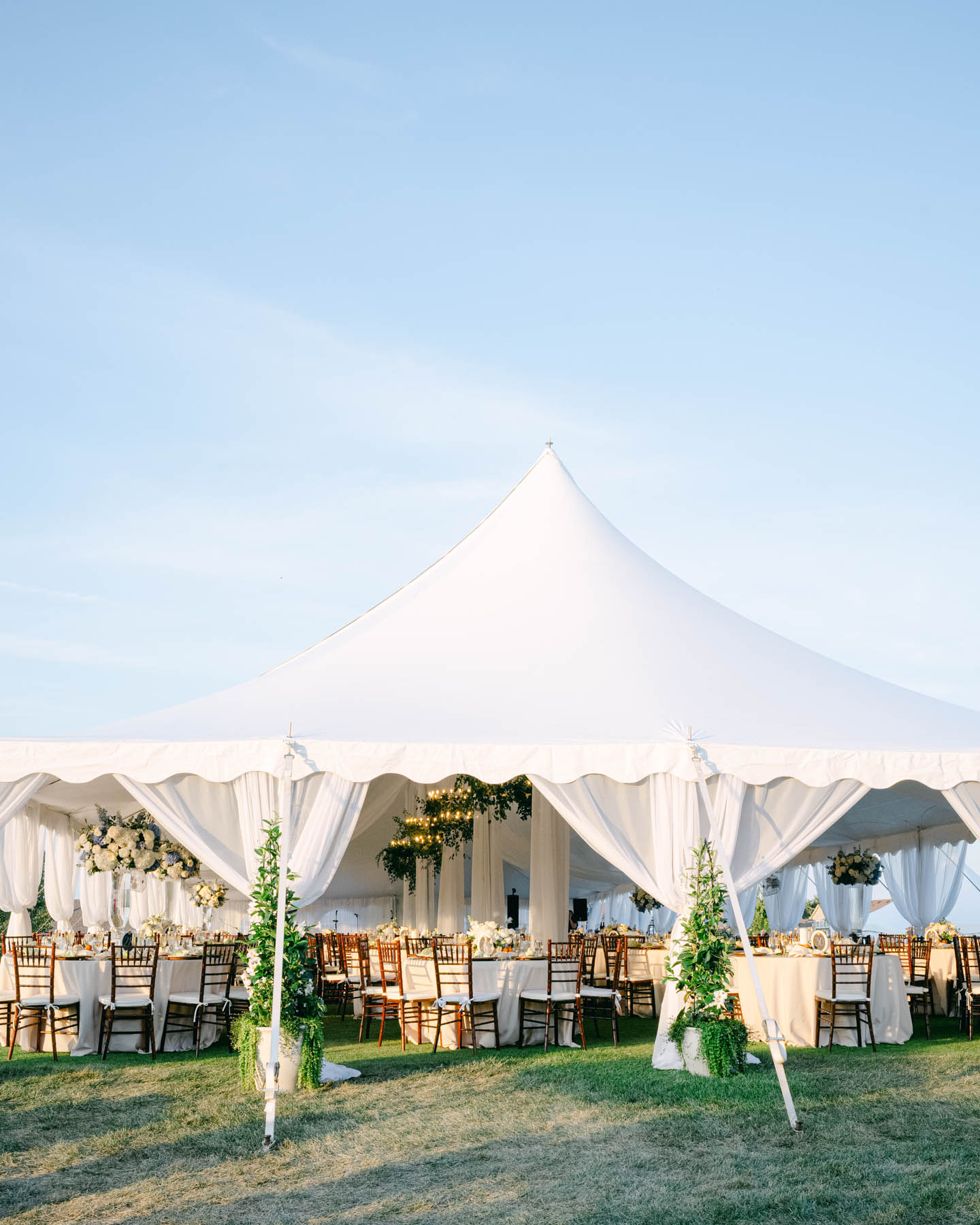 Club at Old Hawthorne wedding